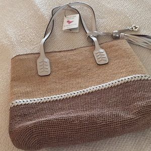 Straw tote